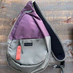 Sherpani Purple and Gray Backpack